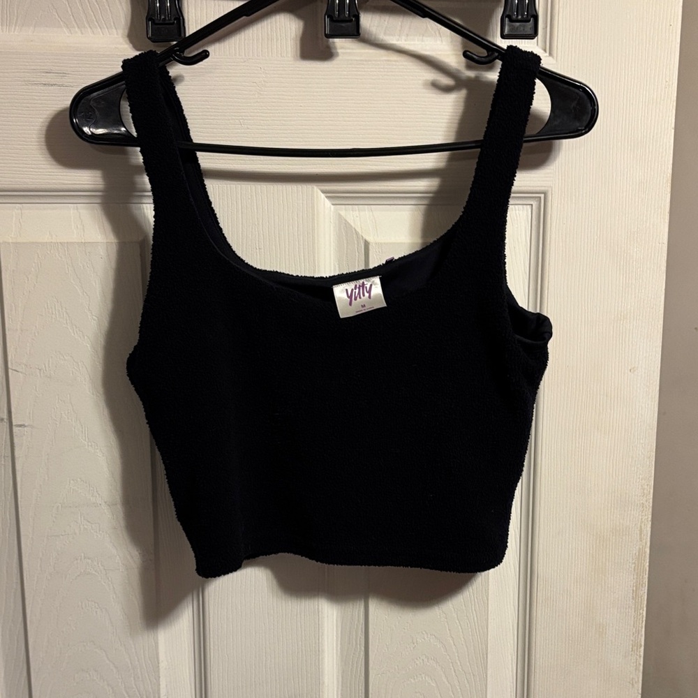 YITTY Black  Cropped Tank